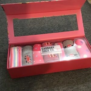 Carnaby Sock CO. London England 7 Pack Ladies Quarter Sock Gift Box